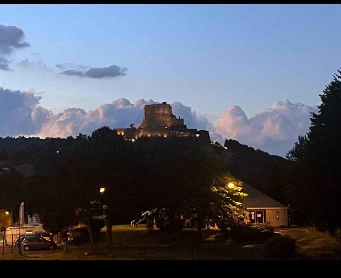 La Cremaillere Daire Murol Dış mekan fotoğraf
